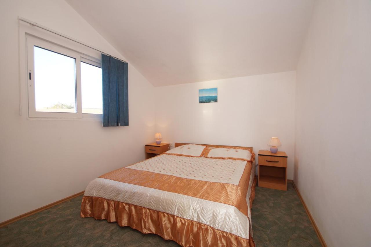Apartments By The Sea Zavalatica, Korcula - 247 Exterior foto
